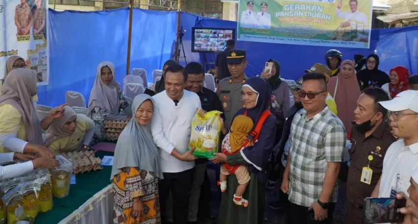 Bupati Konawe Blusukan di Pasar, Menjaga Stabilitas Harga Pangan dan Daya Beli Masyarakat
